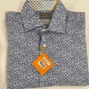 Men’s blue floral print Thomas Dean long sleeved shirt.